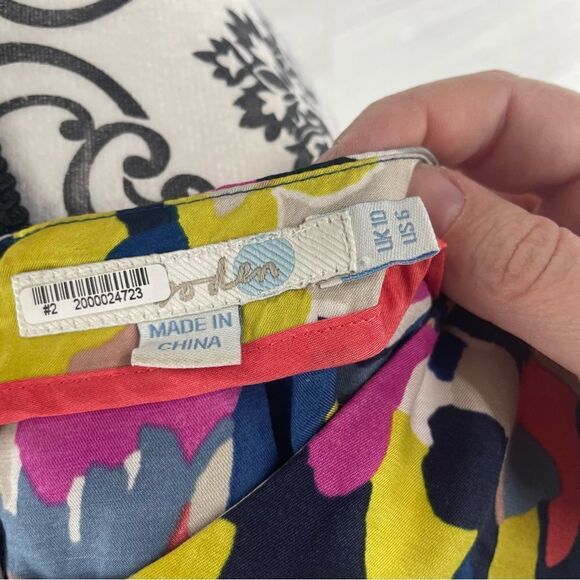 Boden Eliza Floral Silk Blend 3/4 Slreves Silk Blend Top - Picture 8 of 9